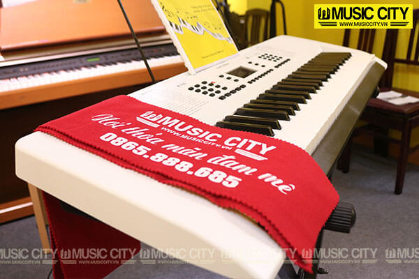 Hình Ảnh Đàn Organ Kurtzman K150 tại Music City