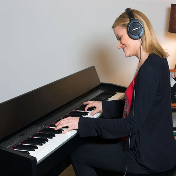 Music City – Tổng Kho Piano, Guitar, Organ | Dịch Vụ Giáo Dục Âm Nhạc