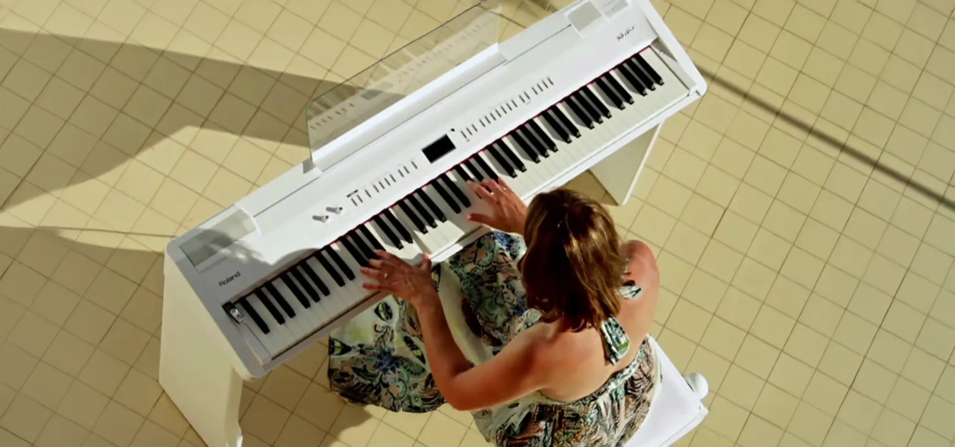 dan-piano-roland-fp7f-musiccity