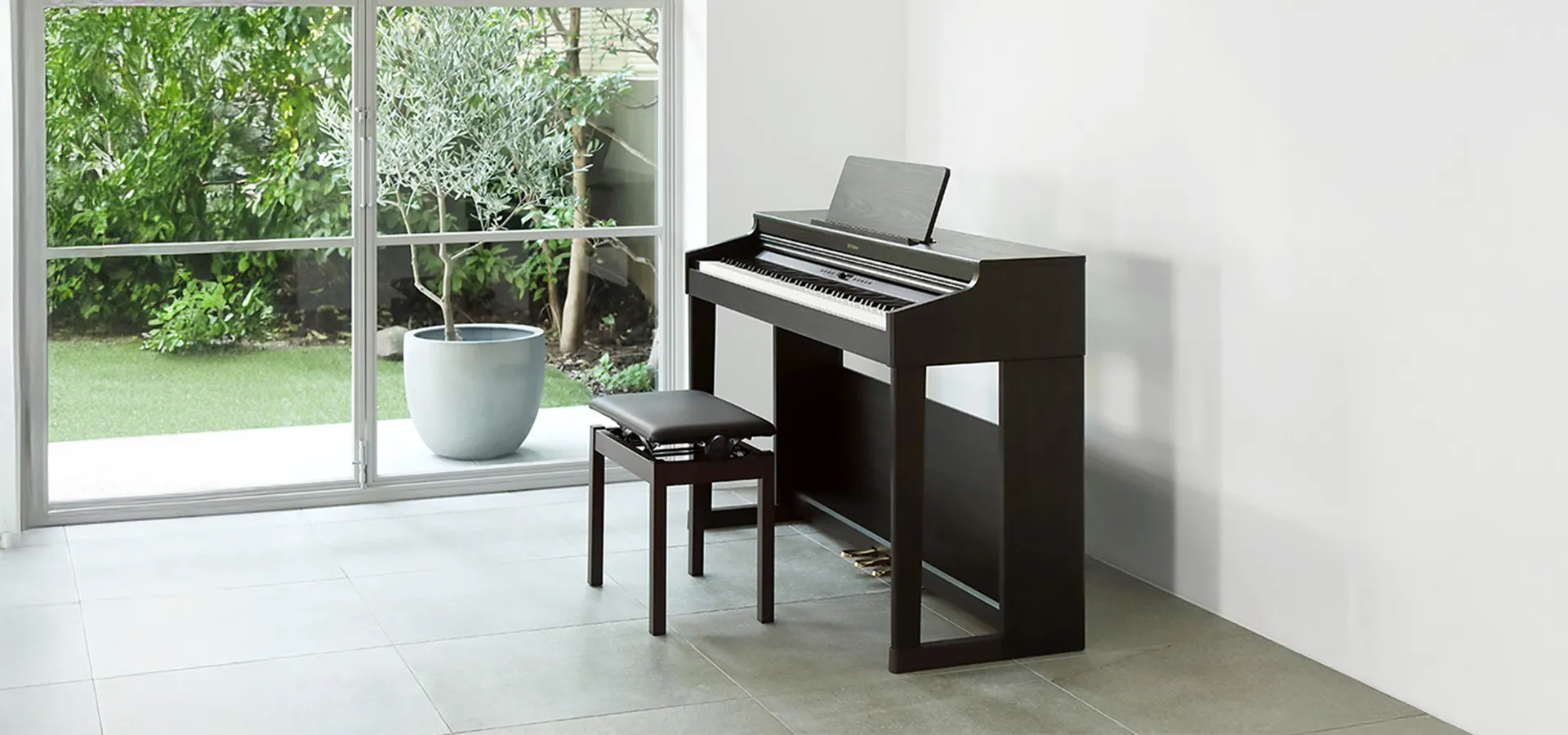 dan-piano-roland-rp701-musiccity