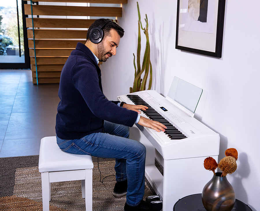 Hình ảnh Đàn Piano Roland FP60X tại Music City