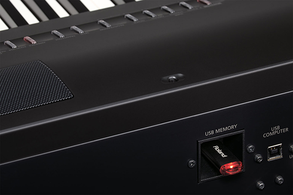 Hình ảnh đàn Piano Roland FP80 tại Music City