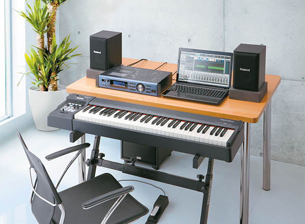 Hình ảnh Đàn Piano Roland RD64 tại Music City Hình ảnh Đàn Piano Roland RD64 tại Music City