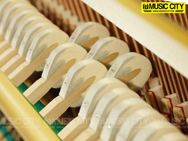 Hình ảnh Đàn Piano Yamaha U1H WH tại Music City Hình ảnh Đàn Piano Yamaha U1H WH tại Music City