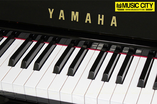 Hình ảnh Đàn Piano Yamaha UX100 tại Music City Hình ảnh Đàn Piano Yamaha UX100 tại Music City