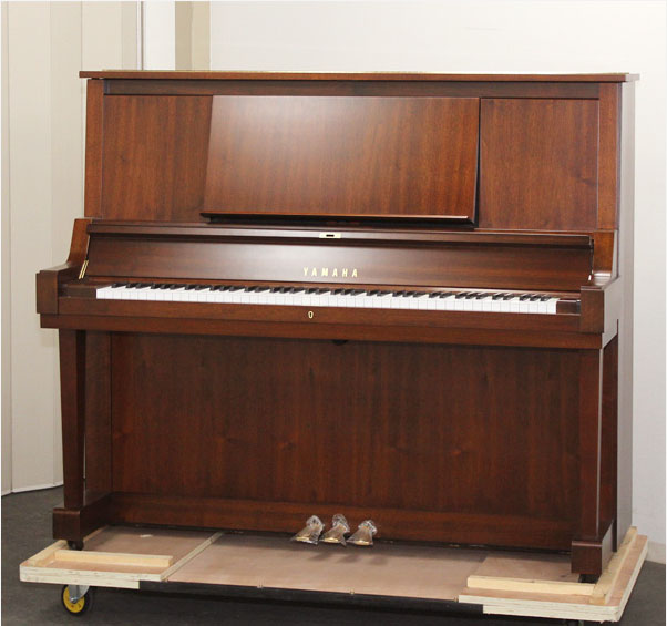 Hình ảnh Đàn Piano Yamaha W102B tại Music City Hình ảnh Đàn Piano Yamaha W102B tại Music City
