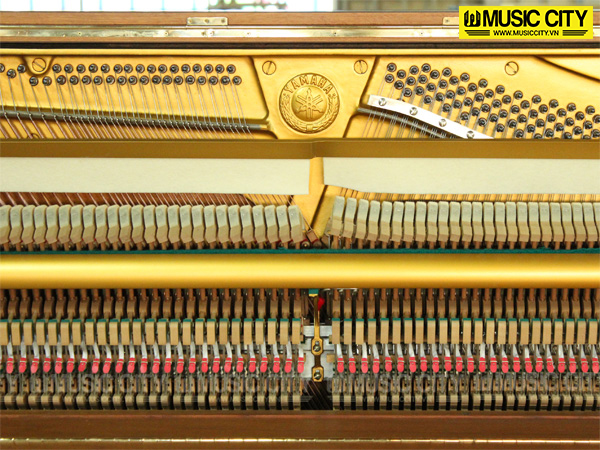 Hình ảnh Đàn Piano Yamaha W103 tại Music City Hình ảnh Đàn Piano Yamaha W103 tại Music City