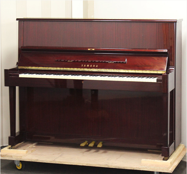 Hình ảnh Đàn Piano Yamaha W108B tại Music city Hình ảnh Đàn Piano Yamaha W108B tại Music city