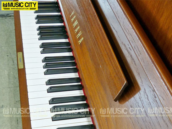 Hình ảnh Đàn Piano YAmaha W109B tại Music City