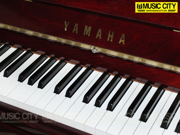 Hình ảnh Đàn Piano Yamaha U30BiC tại Music City