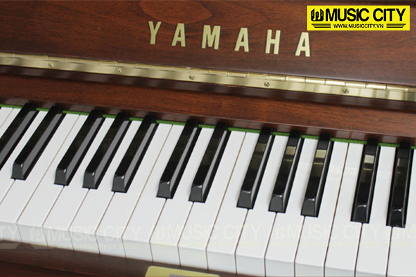 Hình ảnh Đàn Piano Yamaha W106W tại Music City