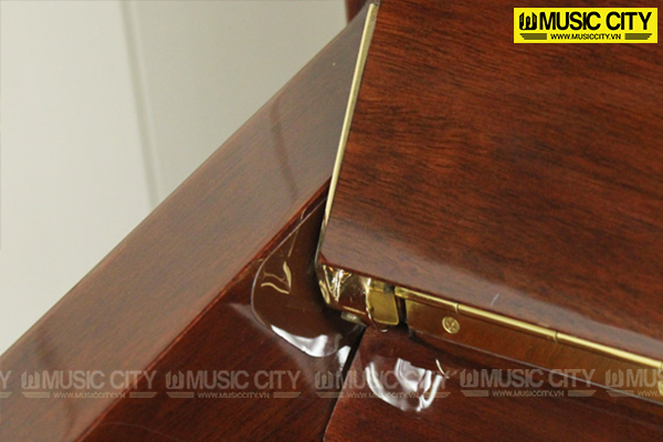 Hình ảnh đàn Piano Apollo A122 tại Music City Hình ảnh đàn Piano Apollo A122 tại Music City