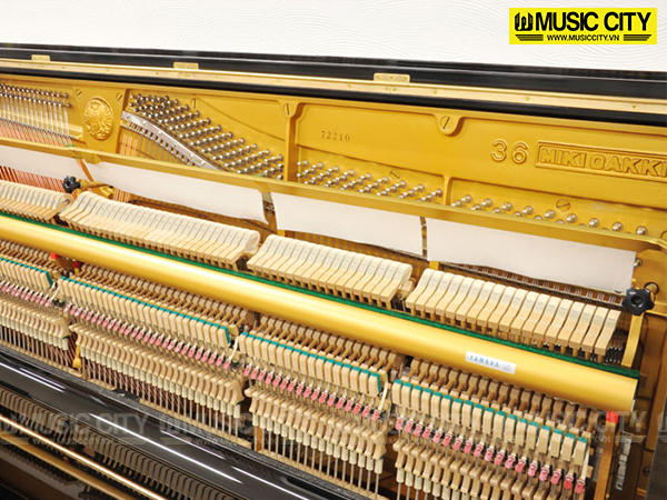 Hình ảnh Đàn Piano Miki M36H tại Music City Hình ảnh Đàn Piano Miki M36H tại Music City