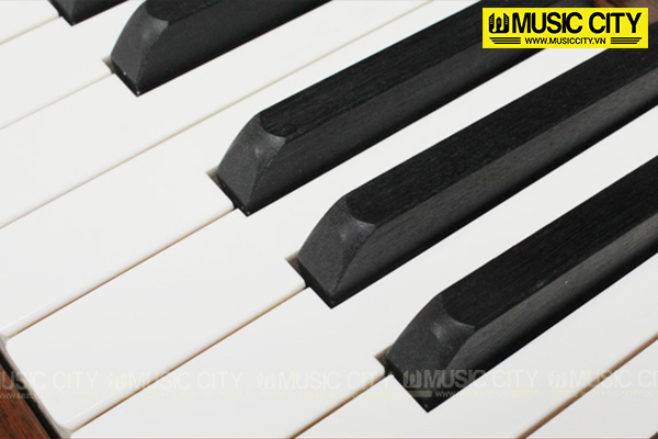 Hình ảnh Đàn Piano Yamaha YU50WnC SB tại Music City Hình ảnh Đàn Piano Yamaha YU50WnC SB tại Music City