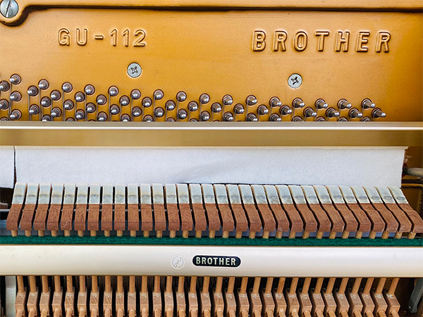 hình ảnh đàn piano brother gu112 tại musiccity - ảnh musiccity.vn