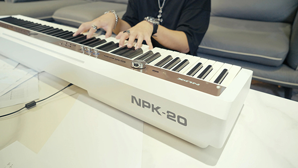 Hình ảnh đàn piano nux npk20 tại Music City - Ảnh musiccity.vn