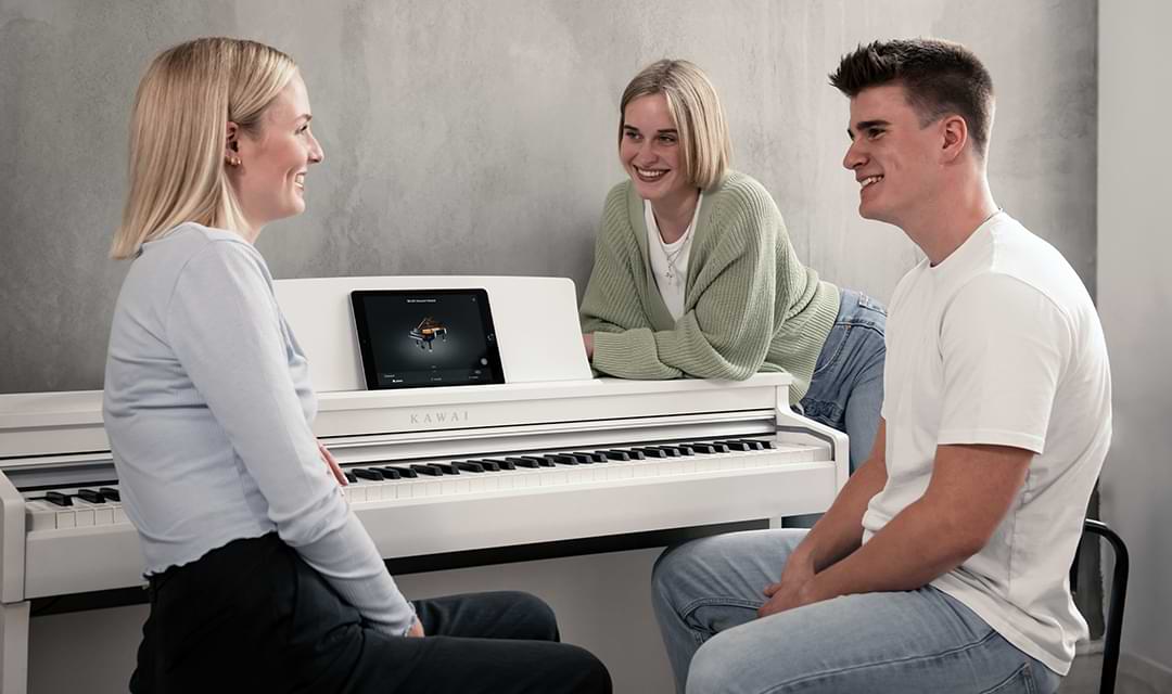 Hình ảnh đàn piano kawai cn201 tại Music City - Ảnh musiccity.vn
