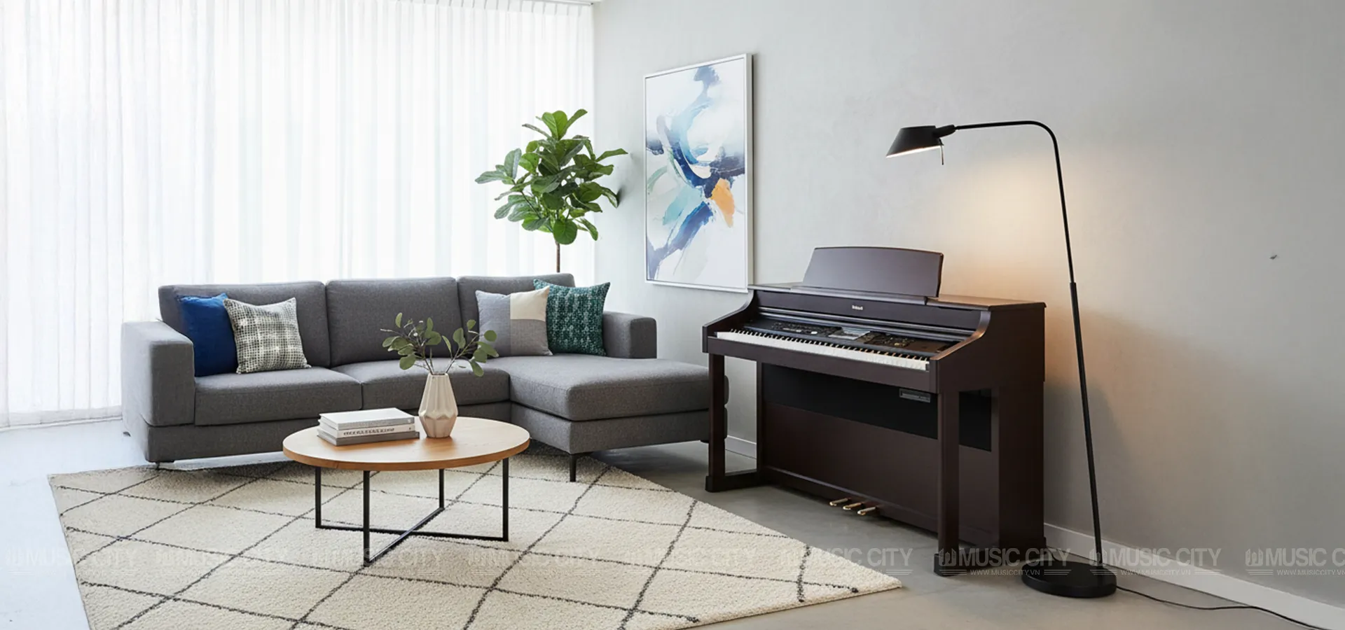 dan-piano-roland-rm700-musiccity