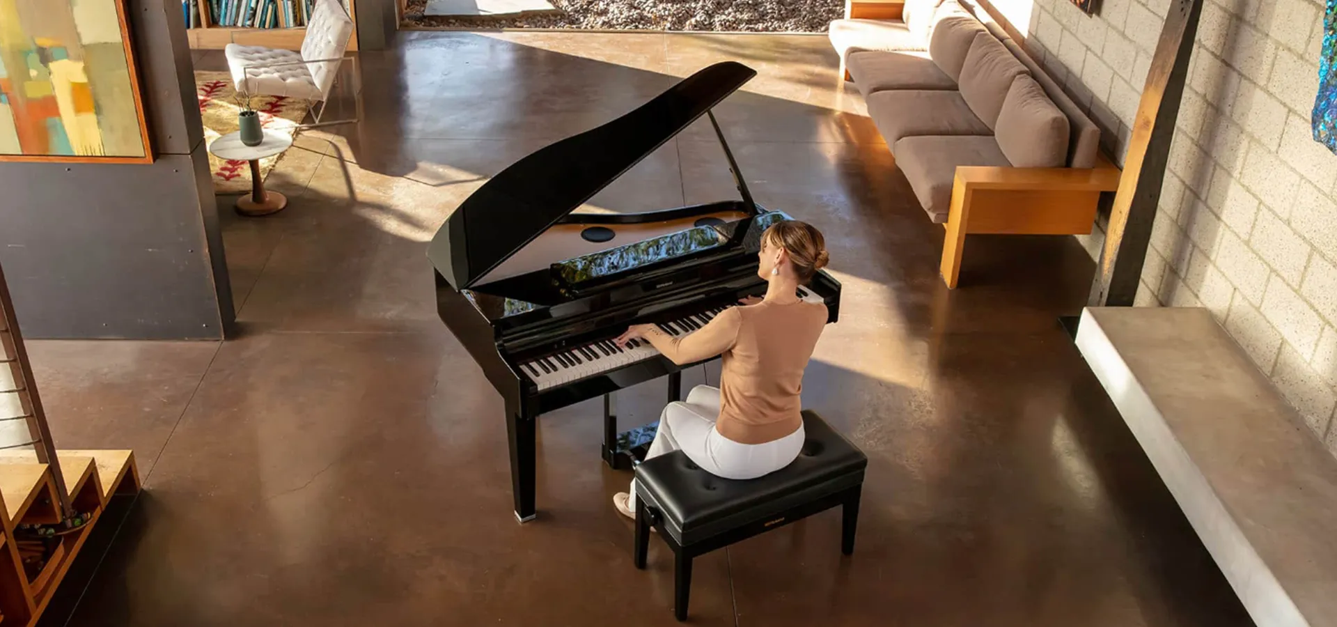 Hình ảnh Đàn Piano Roland GP3 tại Music City dan-piano-roland-gp3-musiccity