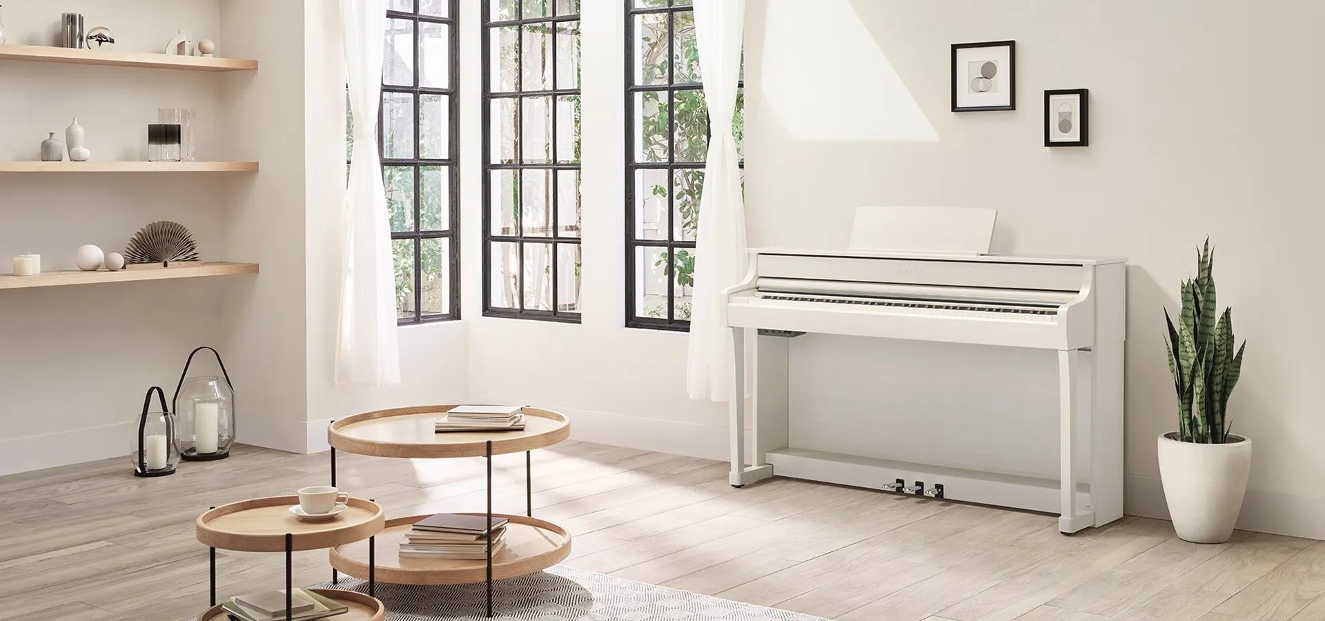 Hình ảnh Đàn Piano Yamaha CLP835 tại Music City dan-piano-yamaha-clp835-musiccity